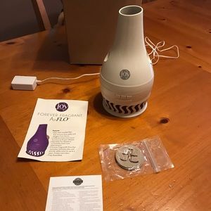 Joy Mangano forever fragrant air flo purifier
